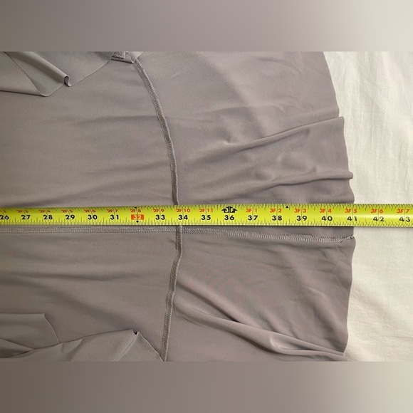 Venus Skirt High-Low with Attached Belt Size M Gray. - Picture 13 of 16